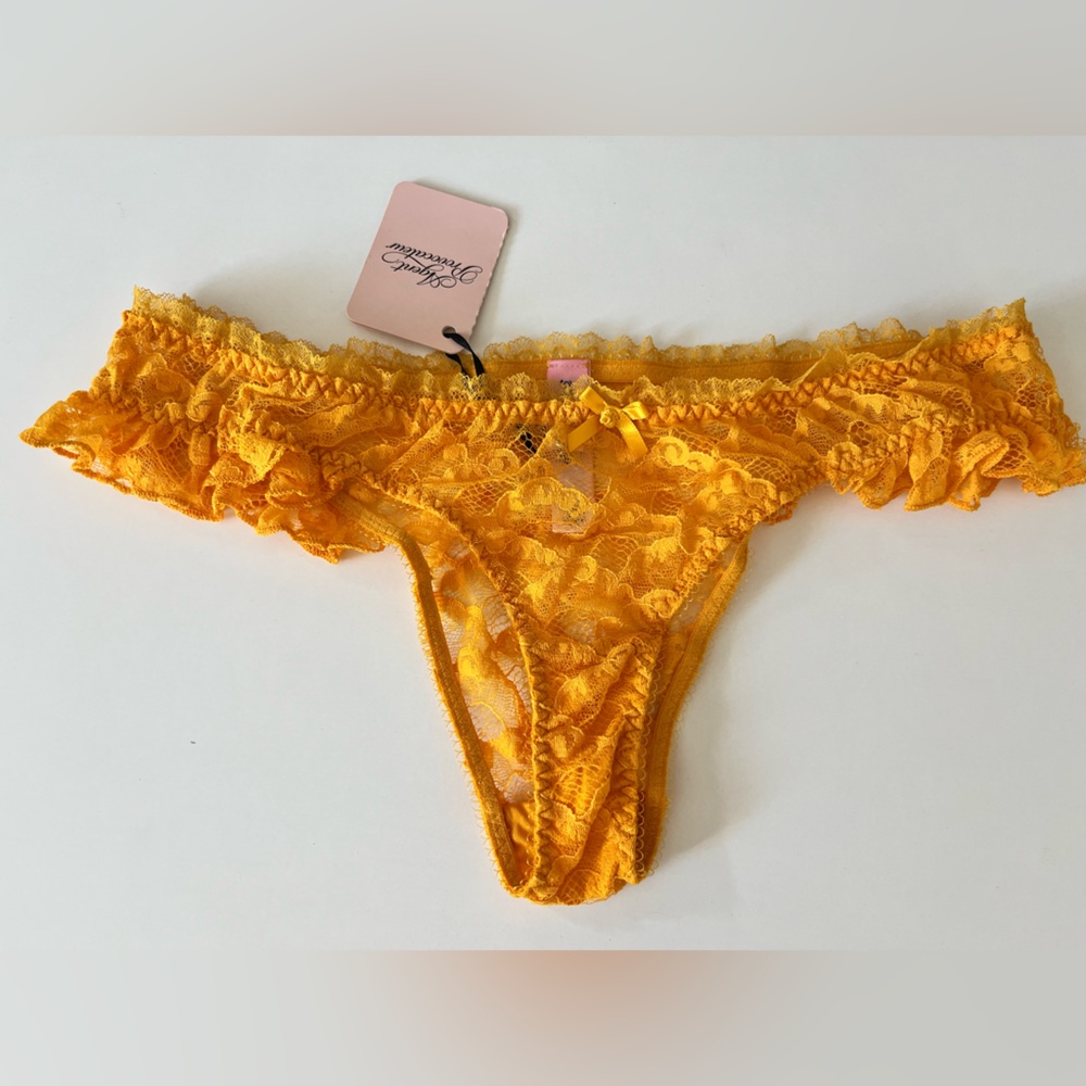 Agent Provocateur yellow lace bikini panty, NWT